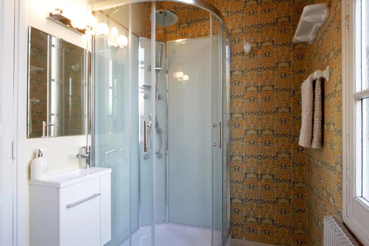 Maison De Maitre A Bram # Jacuzzi מראה חיצוני תמונה