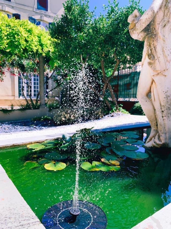 Maison De Maitre A Bram # Jacuzzi מראה חיצוני תמונה