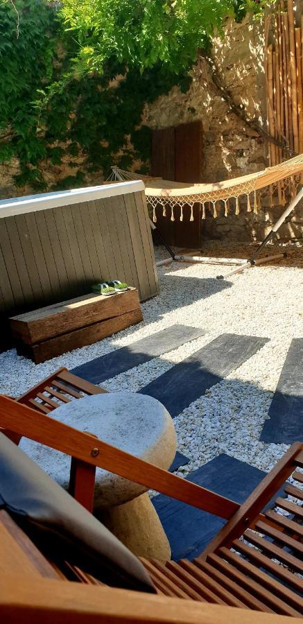 Maison De Maitre A Bram # Jacuzzi מראה חיצוני תמונה
